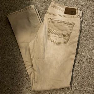 Men’s Khaki Jeans